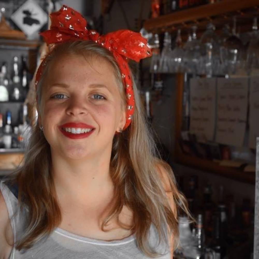 Meet your Posher, Sam